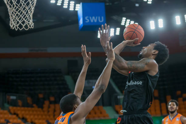 年过三十 年过三十